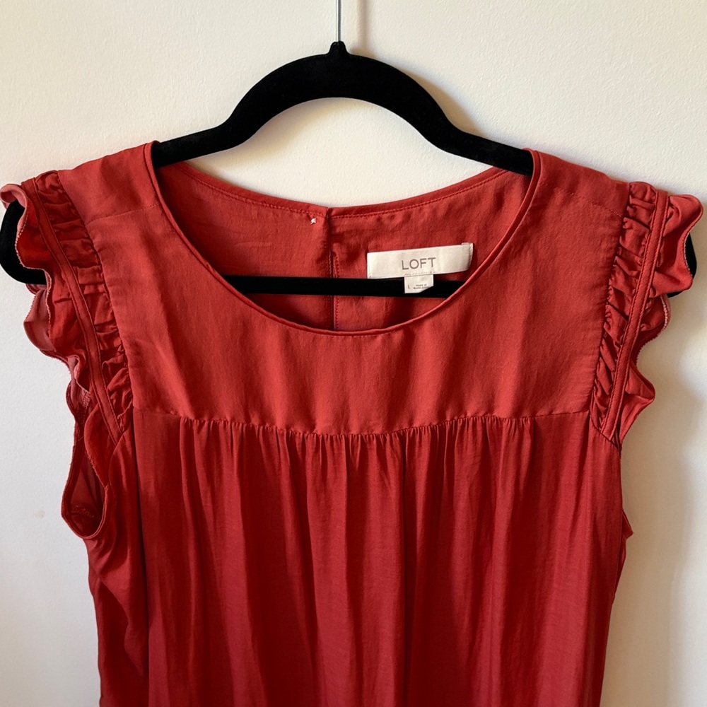 LOFT Ruffled Rust Colored Blouse - Picture 5 of 7